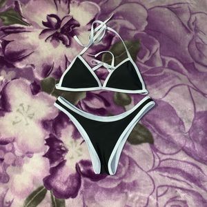 Contrast Bikini Set